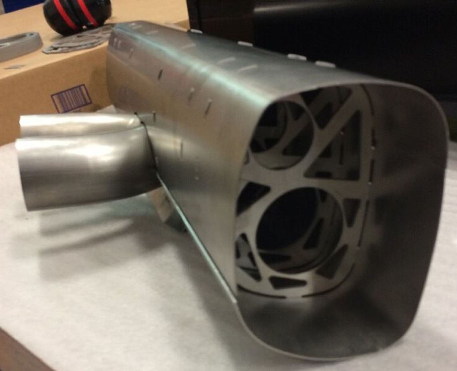 992 GT3 Lifetime Center Muffler - Dundon Motorsports